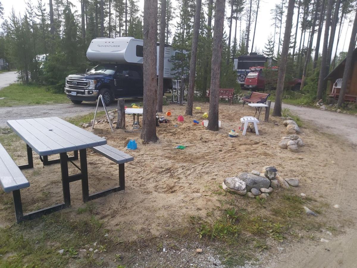 Blue River Cabins & Campgrounds ภายนอก รูปภาพ
